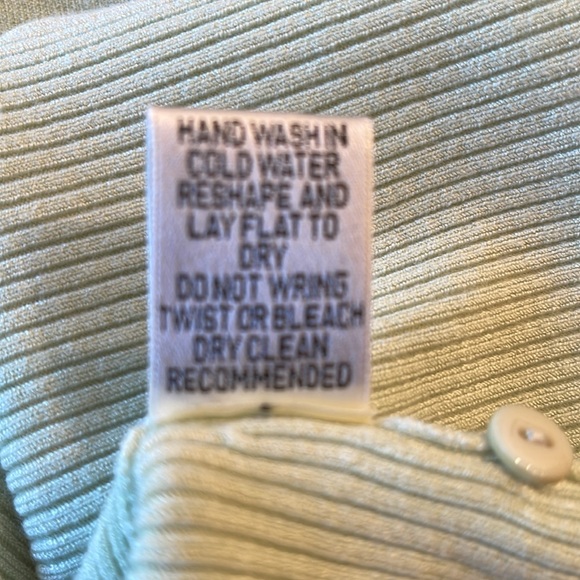 MAX STUDIO CELERY GREEN SILK SWEATER - Picture 6 of 6